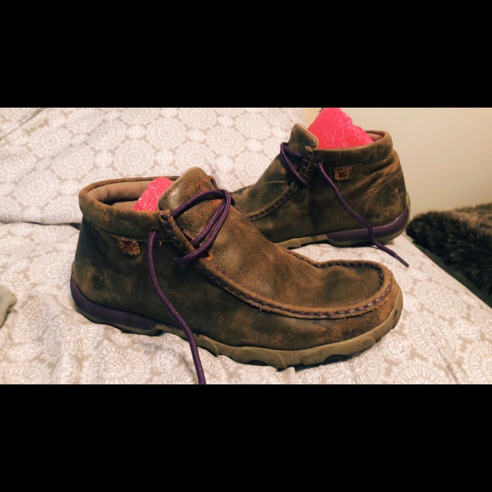 Women’s size 9 driving moccasins twisted X